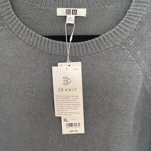 Brand New Gray Men’s Uniqlo Swear